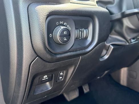 Used 2025 RAM 1500 Big Horn AWD/4WD image 16