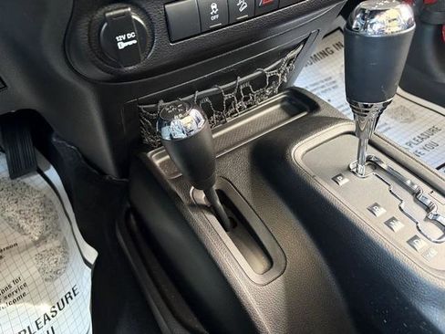 Used 2014 Jeep Wrangler Sport w/ Quick Order Package 24S AWD/4WD image 18