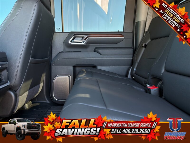 Used 2026 GMC Sierra 3500 Denali w/ Denali Reserve Package AWD/4WD image 24