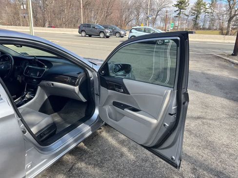 Used 2016 Honda Accord EX-L image 21