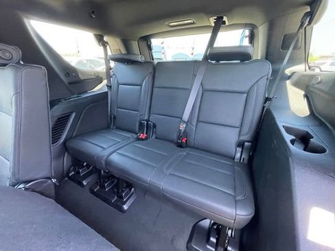 Certified 2025 Chevrolet Tahoe LT AWD/4WD image 19