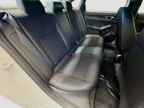 Used 2023 Honda Civic Sport image 14