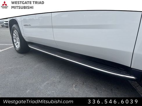 Used 2018 GMC Yukon XL SLT w/ Open Road Package image 7