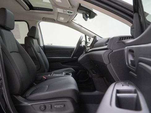 New 2026 Honda Odyssey EX-L image 38