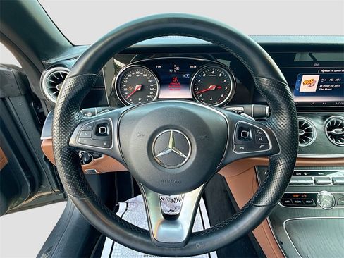 Used 2018 Mercedes-Benz E 400 4MATIC Cabriolet image 12