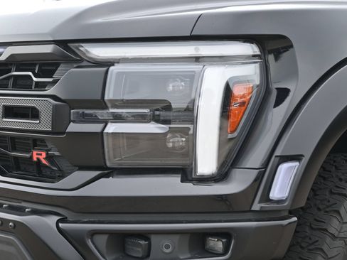 Used 2025 Ford F150 Raptor w/ Equipment Group 803A Raptor R AWD/4WD image 26