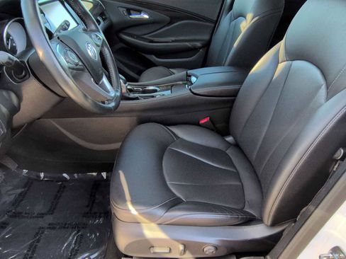 Used 2019 Buick Envision Essence w/ LPO, Interior Luxury Package image 16