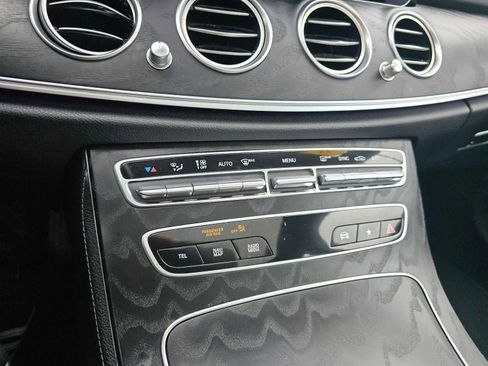 Used 2022 Mercedes-Benz E 350 Sedan image 31