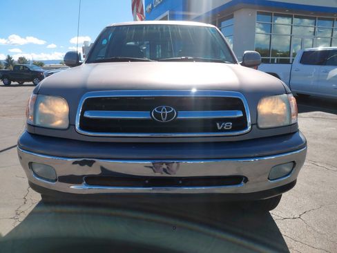 Used 2001 Toyota Tundra Limited w/ Off-Road Pkg AWD/4WD image 10