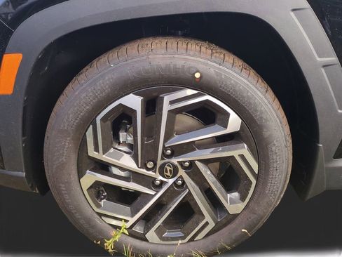 New 2026 Hyundai Tucson Limited image 11