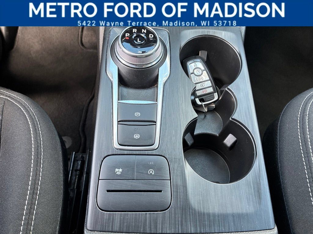 Used 2024 Ford Escape Active AWD/4WD image 16