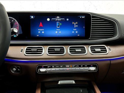 New 2026 Mercedes-Benz GLE 450 4MATIC Coupe image 18