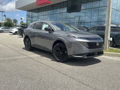 New 2026 Nissan Murano SV AWD/4WD image 2