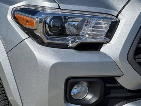 Certified 2023 Toyota Tacoma TRD Sport w/ Advanced Technology Package AWD/4WD image 46