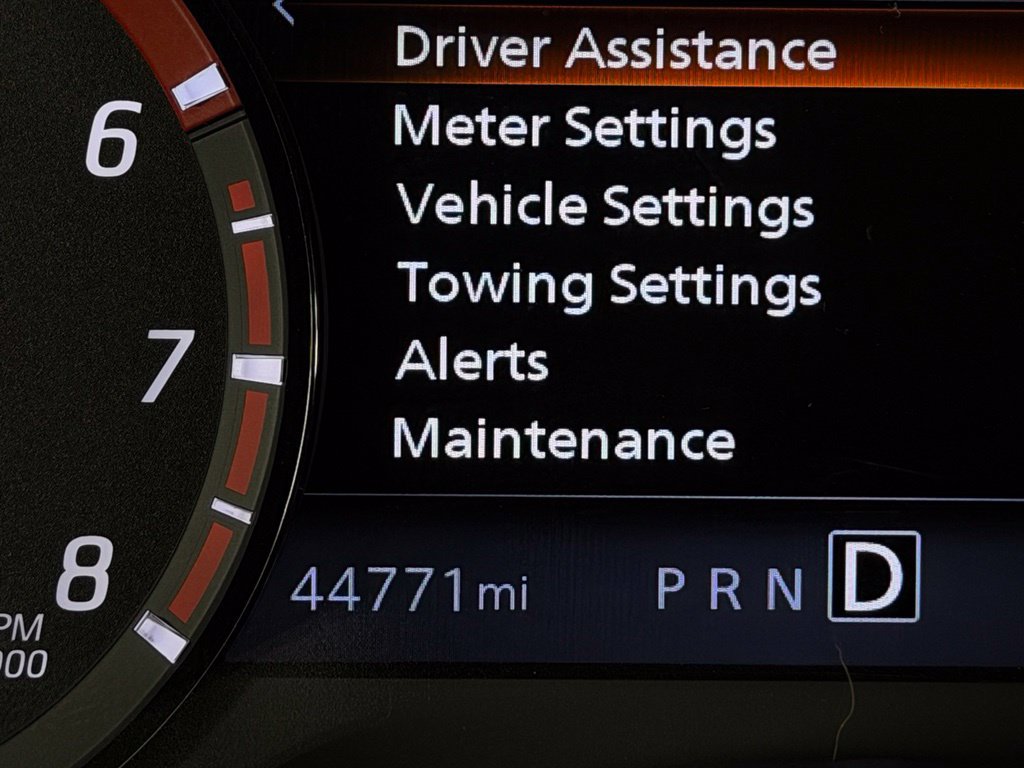 Used 2024 Nissan Titan PRO-4X w/ Pro-4x Convenience Package AWD/4WD image 15
