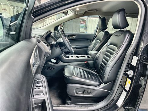 Used 2024 Ford Edge SEL image 12