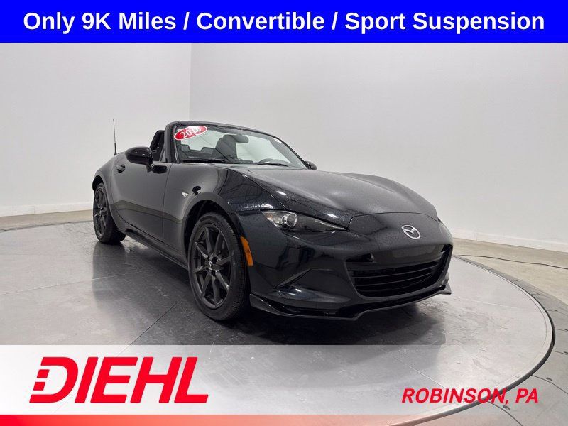 Used 2016 MAZDA MX-5 Miata Club RWD image 1