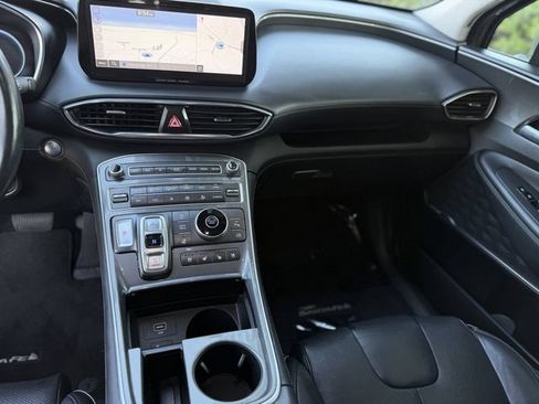 Used 2022 Hyundai Santa Fe Limited FWD image 17