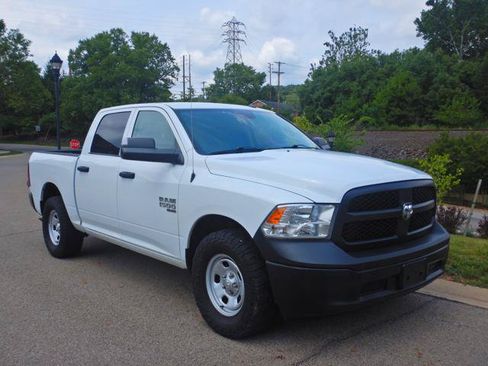 Used 2022 RAM 1500 Tradesman w/ Trailer Tow Group AWD/4WD image 3