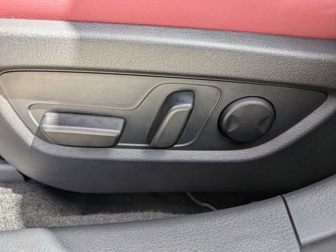 Certified 2025 MAZDA CX-30 AWD 2.5 S w/ Preferred Package image 28