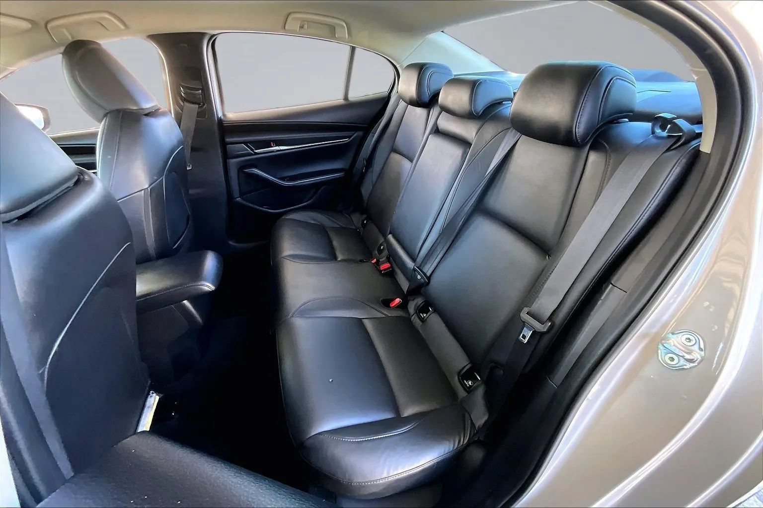 Used 2025 MAZDA MAZDA3 s FWD image 19