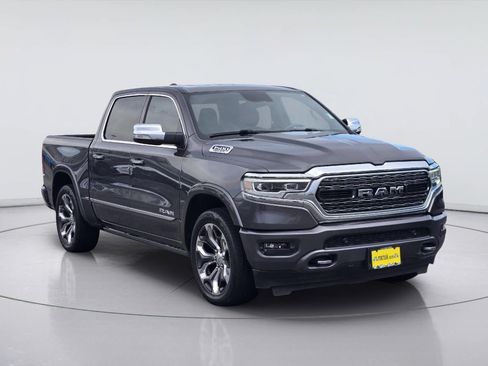 Used 2020 RAM 1500 Limited w/ Advanced Safety Group RWD image 3