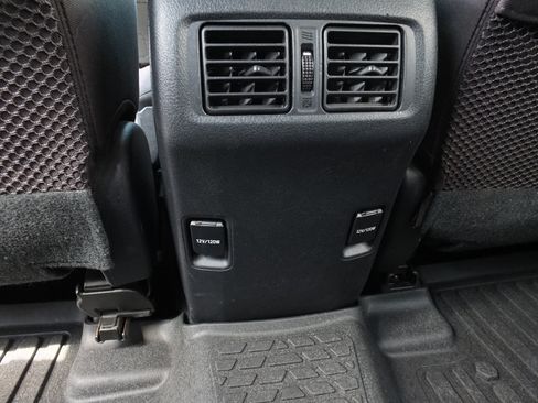 Used 2017 Toyota 4Runner SR5 AWD/4WD image 18