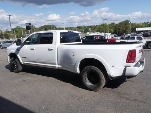 New 2026 RAM 3500 Limited image 11