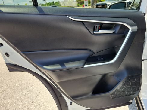 Used 2024 Toyota RAV4 XLE FWD image 26