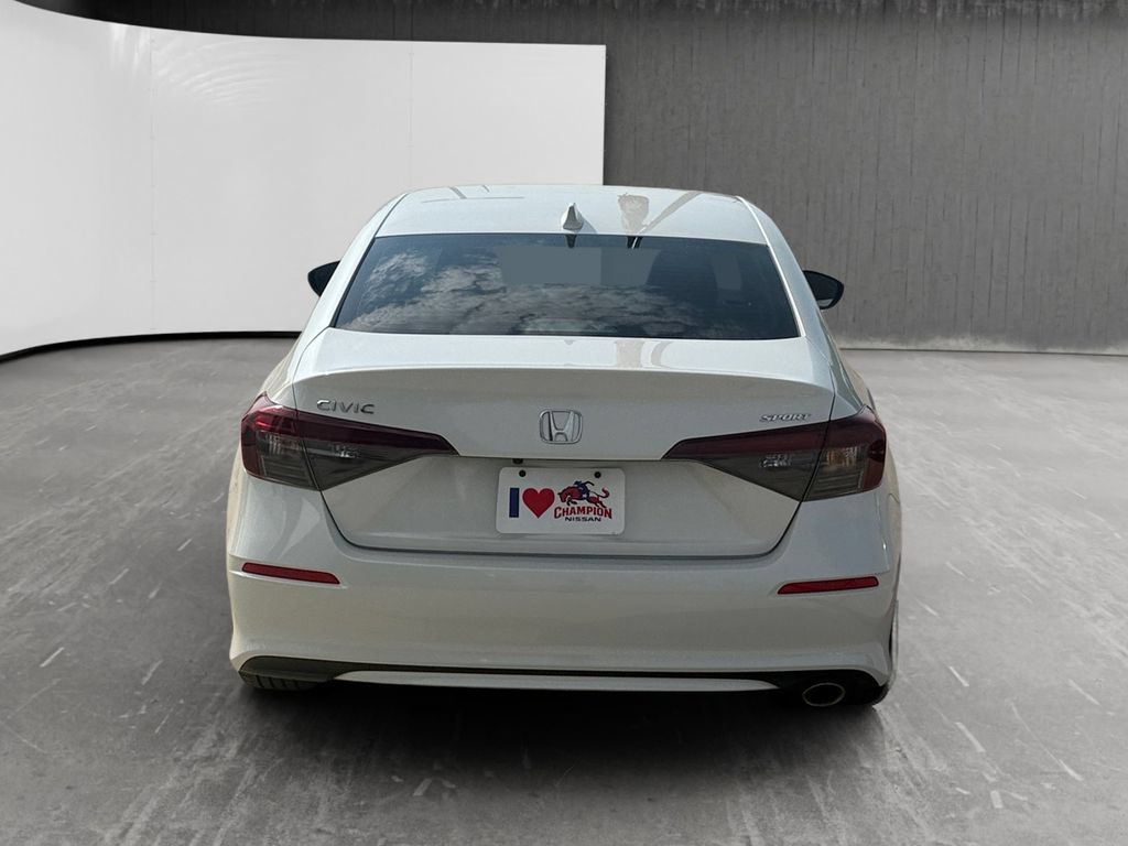 Used 2025 Honda Civic Sport image 4