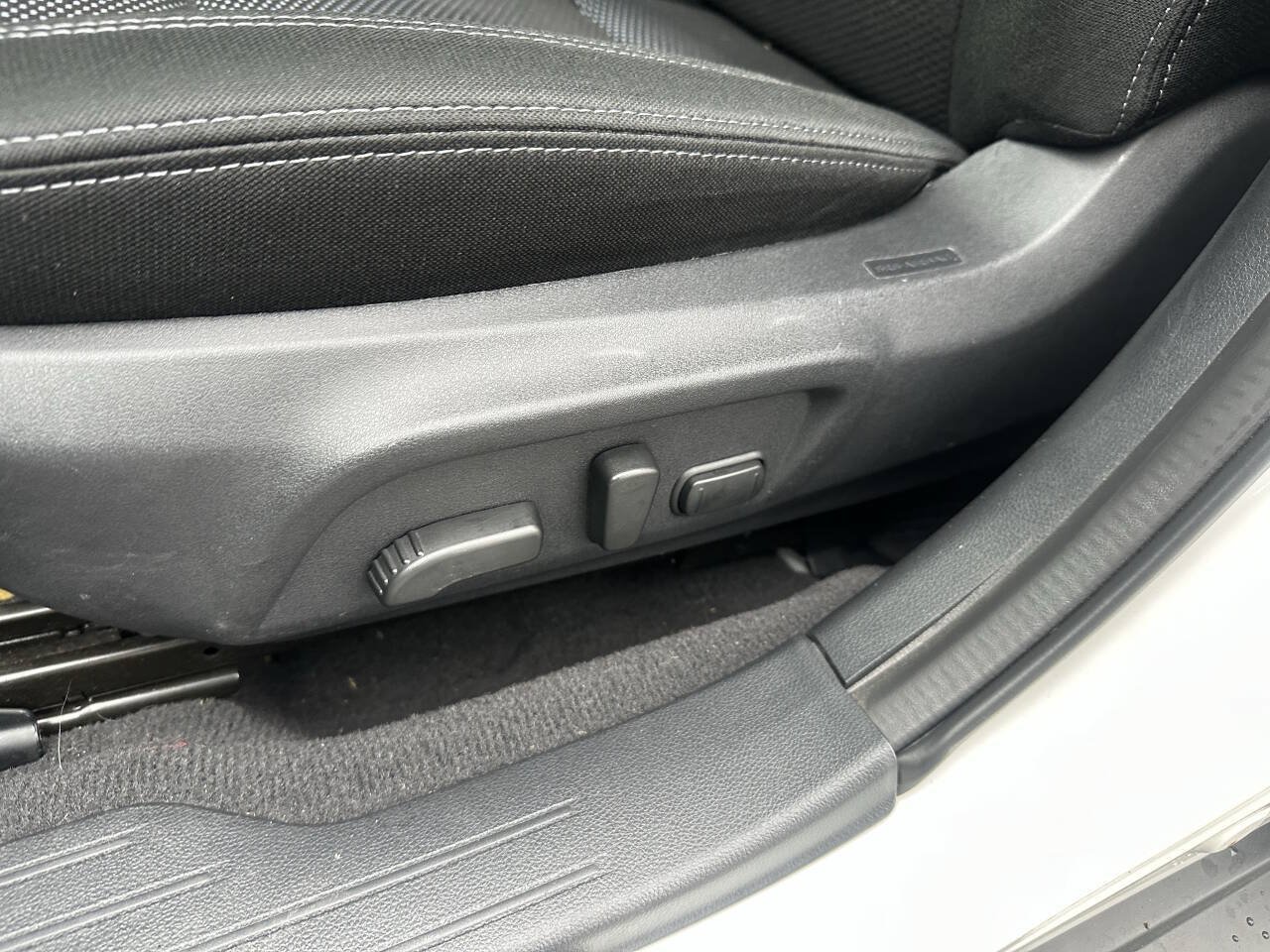 Used 2019 Subaru Outback 2.5i Premium AWD/4WD image 10