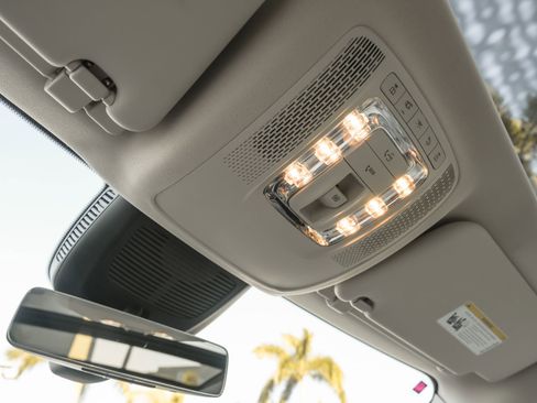 Used 2022 Mercedes-Benz GLE 350 image 21