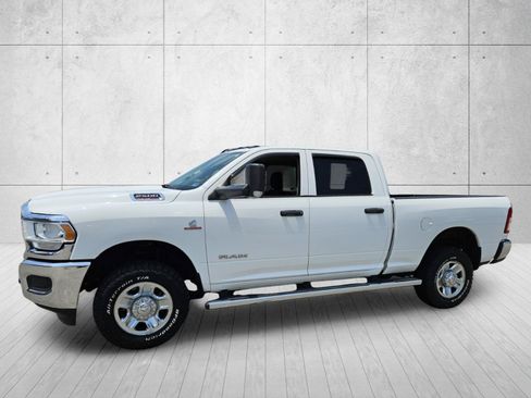 Used 2020 RAM 2500 Tradesman AWD/4WD image 3