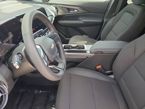 New 2026 Chevrolet Equinox EV LT w/ LPO, Blackout Package FWD image 21