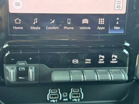 New 2026 RAM 3500 Laramie w/ Night Edition AWD/4WD image 37