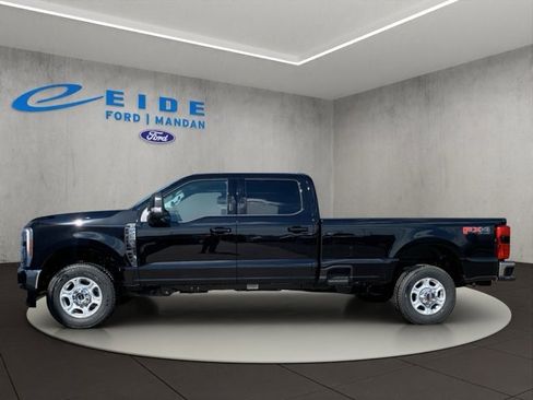 New 2026 Ford F250 XLT w/ XLT Premium Package image 3