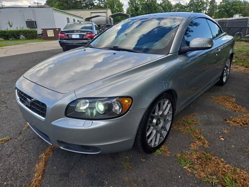 Used 2010 Volvo C70 T5 FWD image 28