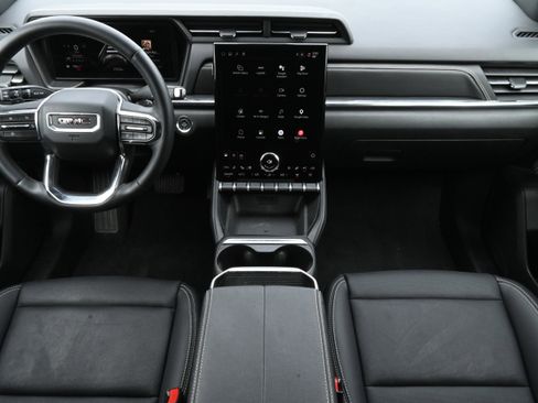 Used 2026 GMC Terrain Elevation w/ Elevation Premium Package image 14