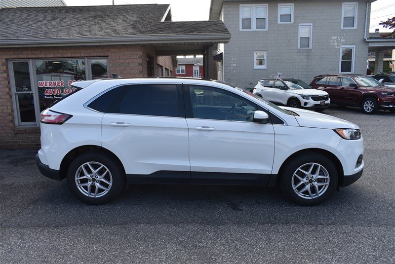 Used 2023 Ford Edge SEL w/ Convenience Package AWD/4WD image 2