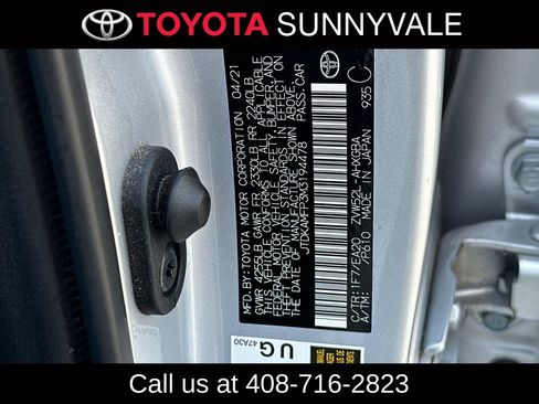 Used 2021 Toyota Prius Prime XLE FWD image 31