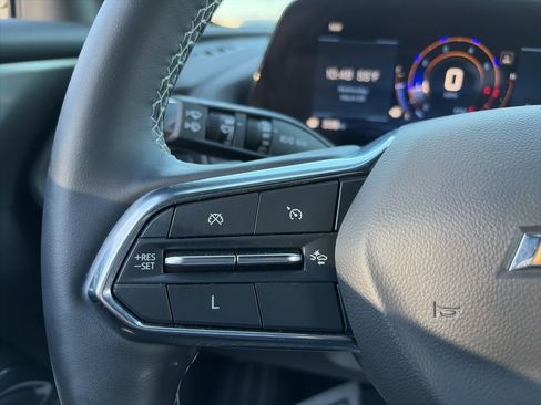 Certified 2024 Chevrolet Traverse LT image 13