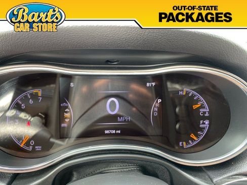 Used 2019 Jeep Grand Cherokee Limited w/ Trailer Tow Group IV AWD/4WD image 36