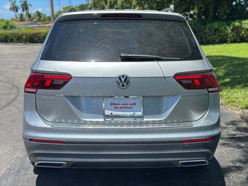 Used 2019 Volkswagen Tiguan S w/ Driver Assistance Package FWD image 6