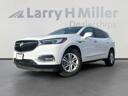 Used 2019 Buick Enclave Essence image 1