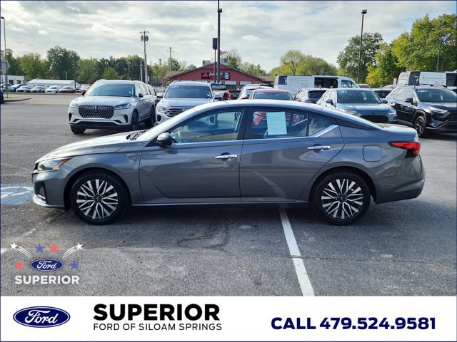 Used 2024 Nissan Altima 2.5 SV FWD image 7