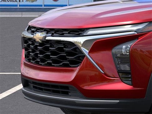 New 2026 Chevrolet Trax LT w/ Driver Confidence Package image 13