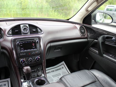 Used 2015 Buick Enclave Premium w/ Experience Buick Package AWD/4WD image 21
