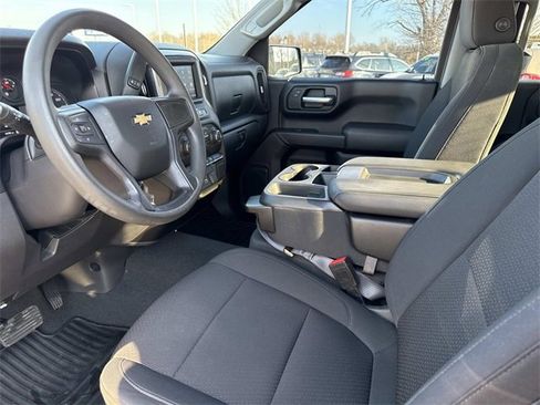 Used 2021 Chevrolet Silverado 1500 Custom image 12