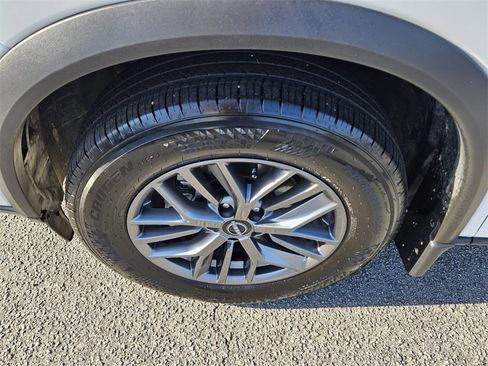 Certified 2025 Nissan Rogue S image 17