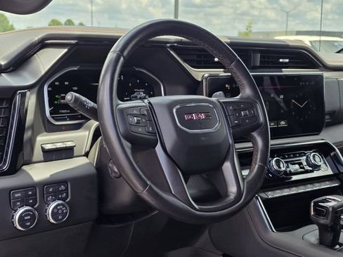 Used 2022 GMC Sierra 1500 AT4 w/ AT4 Premium Package AWD/4WD image 25